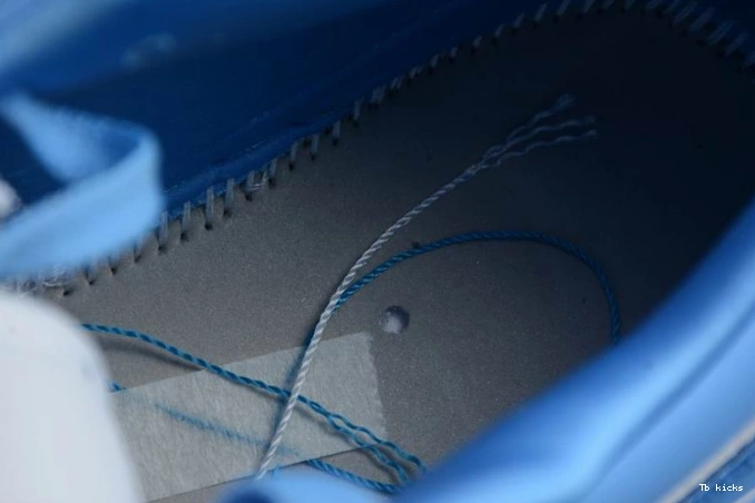 Reps TBK AO9944-441 UNC Jordan Air 1 Low (W) 0810
